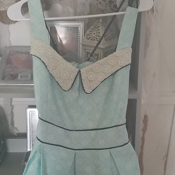 RYU Cute 💞 Dress - Picture 2 of 4